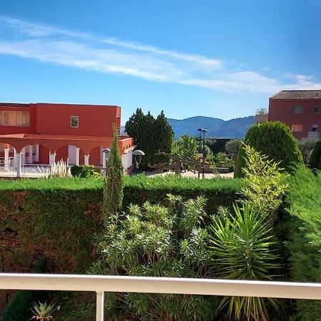 Chambre Lit 2 Personnes Dans Appartement Du Logeur Mandelieu Εξωτερικό φωτογραφία